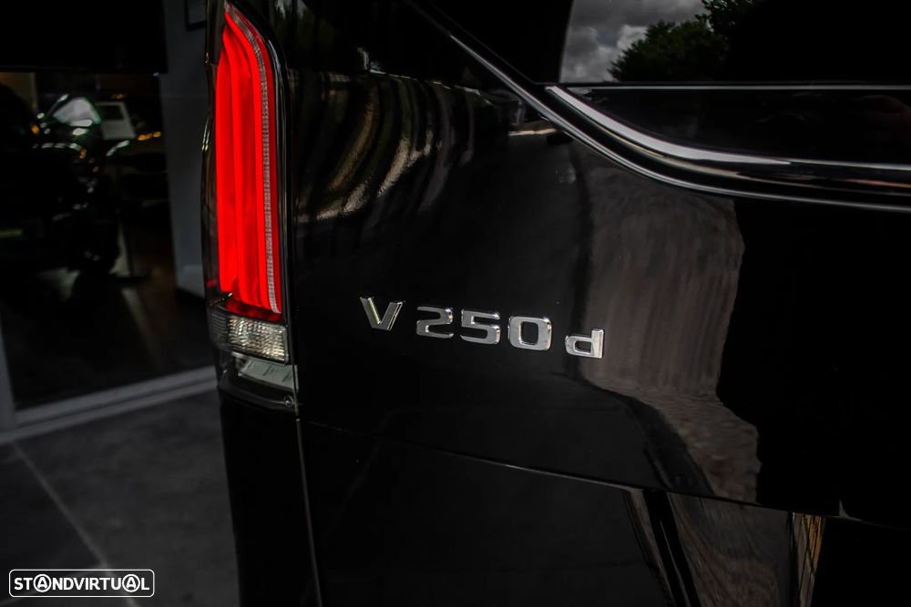 Mercedes-Benz V 250 d Longo Exclusive - 12