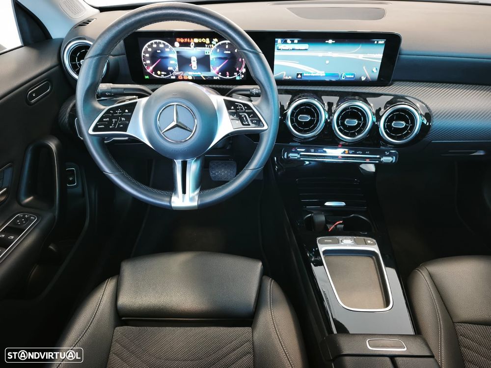 Mercedes-Benz CLA 180 d Style Plus Aut. - 13