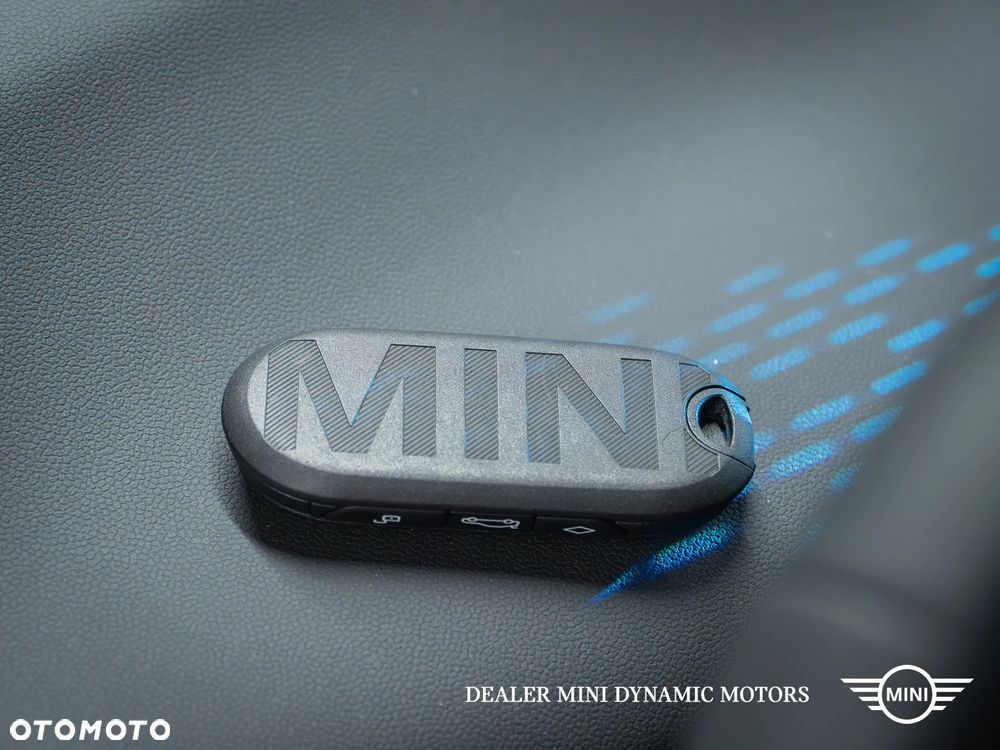 MINI Cooper E Essential Trim - 26