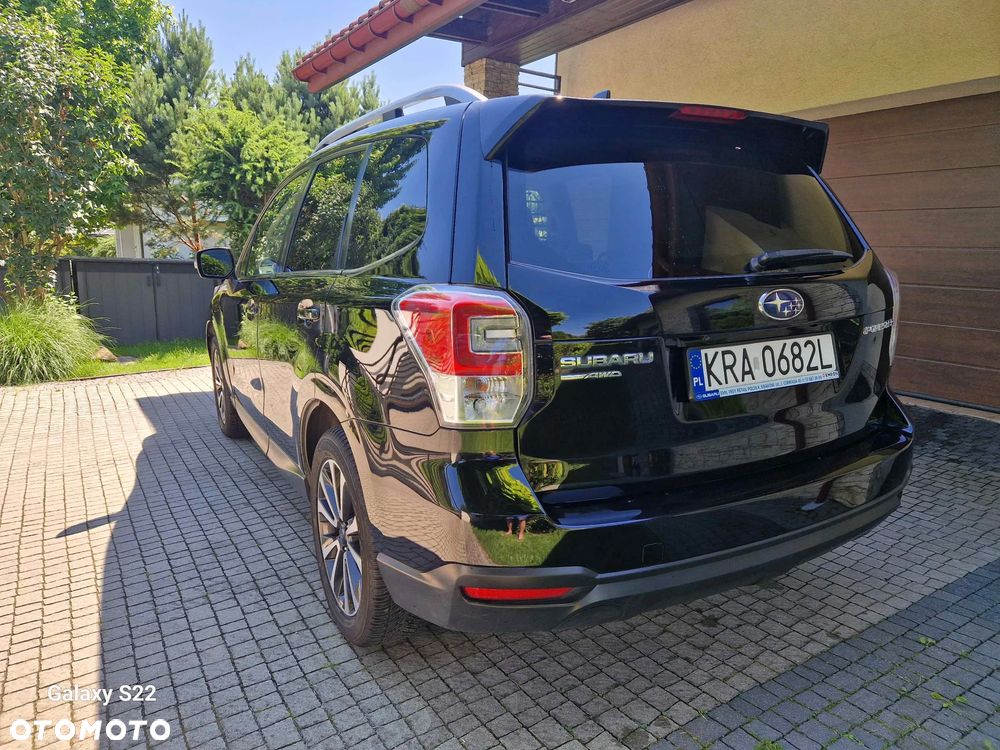 Subaru Forester 2.0i Platinum Lineartronic - 2