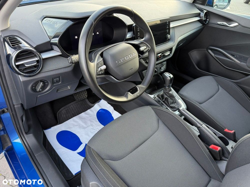 Skoda Fabia 1.0 TSI Selection DSG - 10