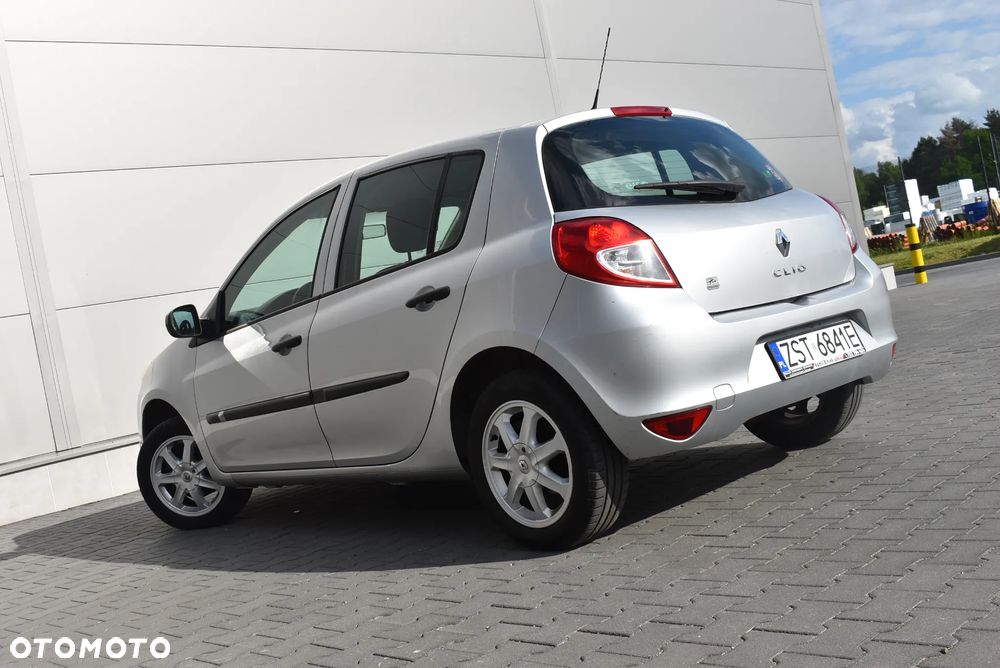 Renault Clio - 3