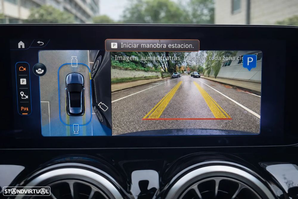 Mercedes-Benz EQA 300 4Matic AMG Line - 14