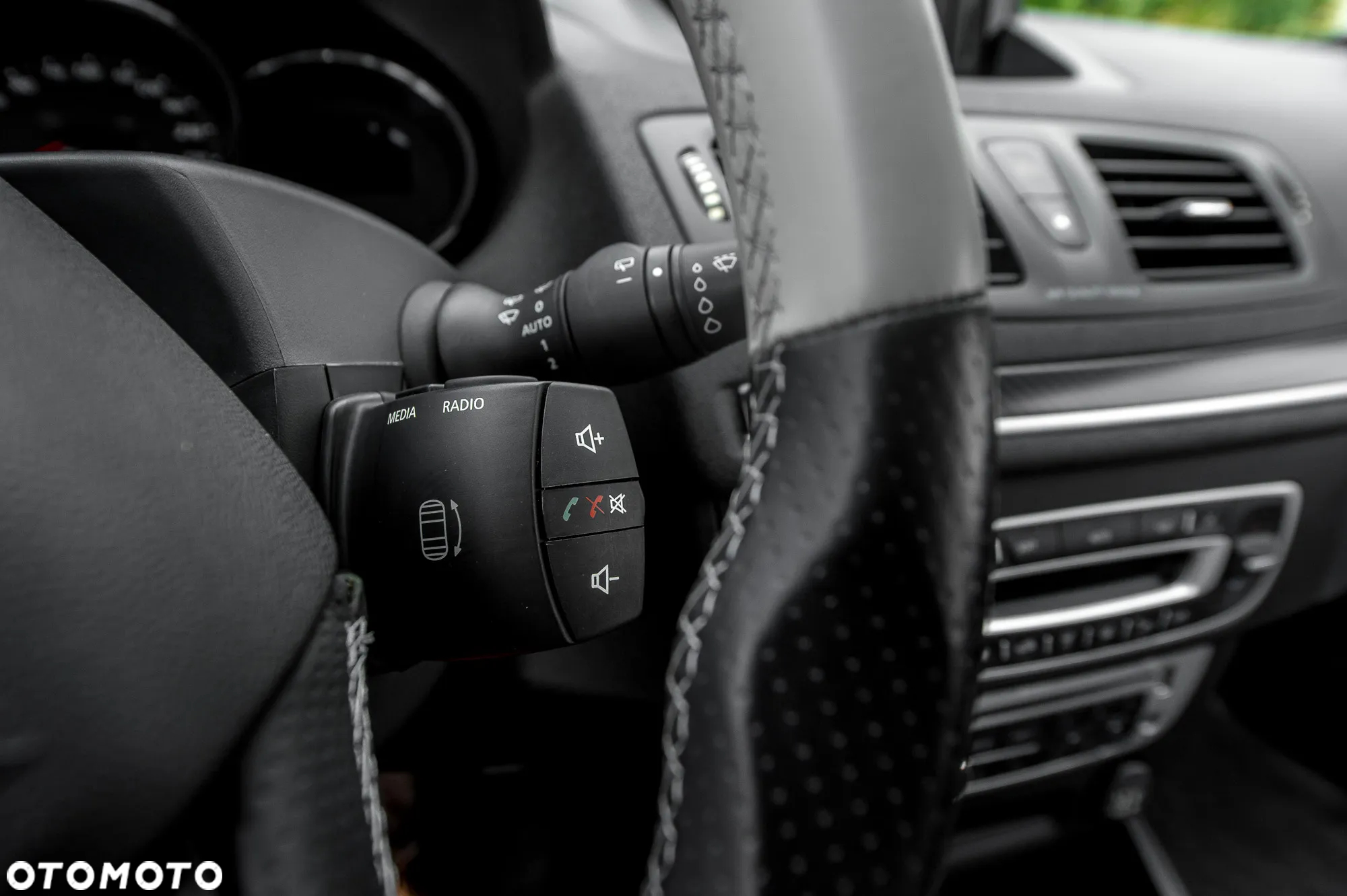 Renault Megane TCe 190 Start & Stop GT - 31