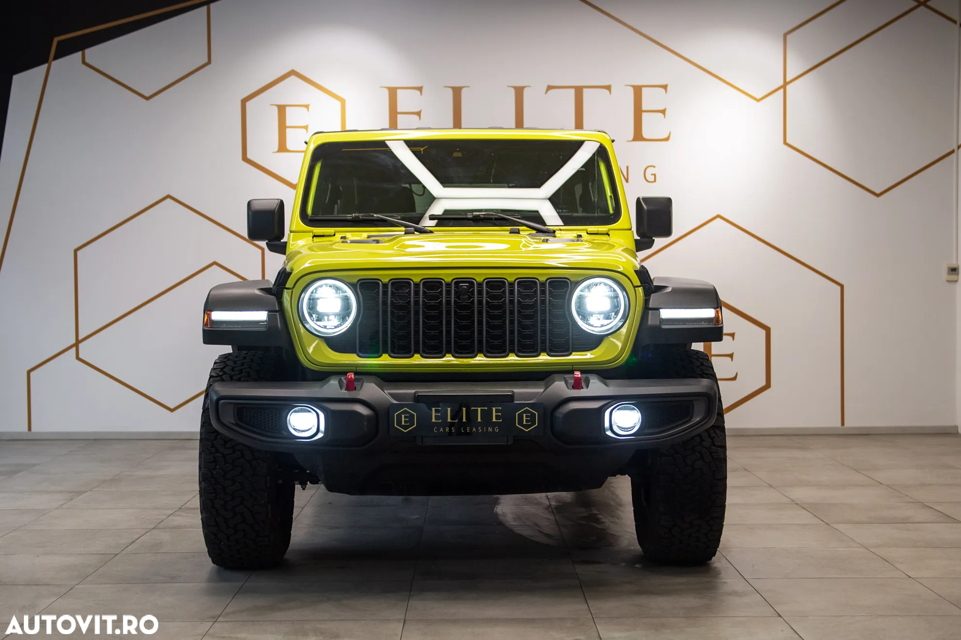 Jeep Wrangler - 2