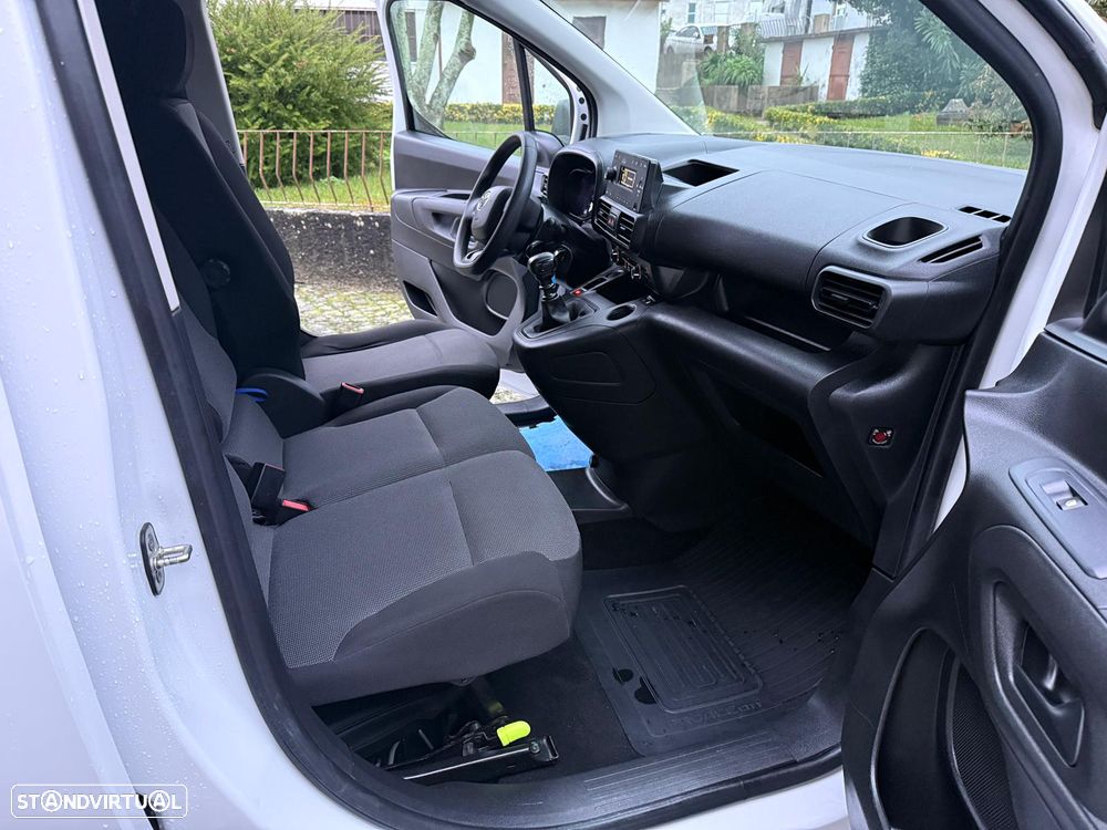 Toyota PROACE CITY 1.5 D COMFORT 102 CV 3 LUG - 14