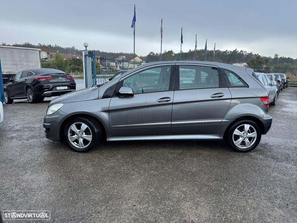 Mercedes-Benz B 180 CDI - 8