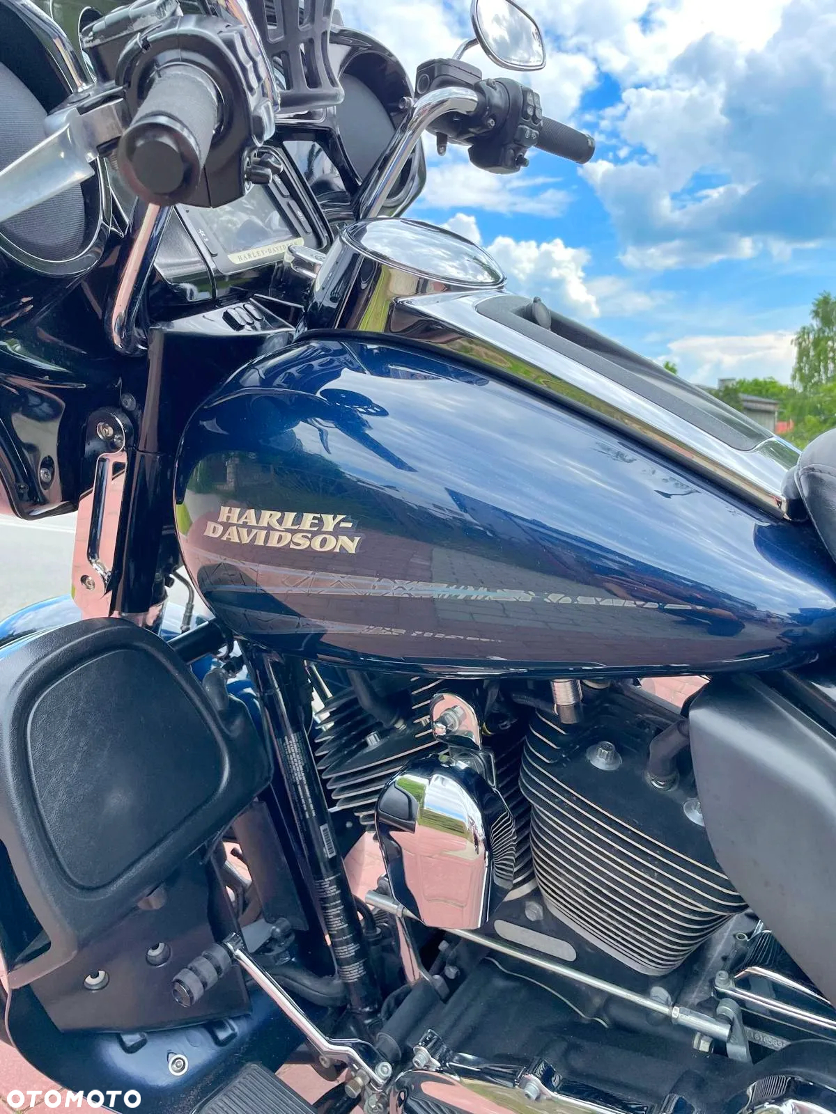 Harley-Davidson FLHTCU Ultra - 17