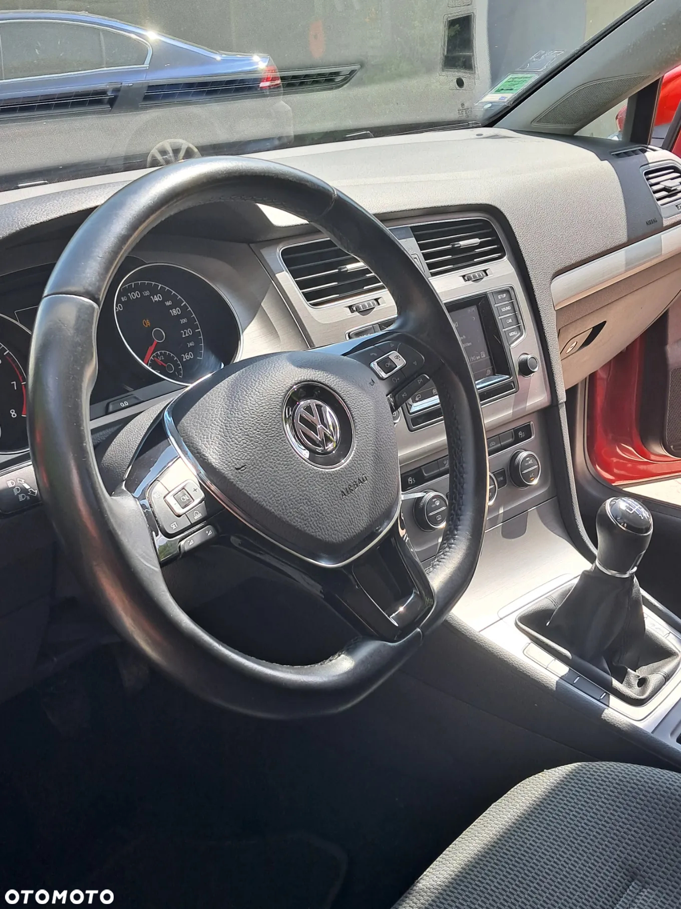 Volkswagen Golf 1.2 TSI BlueMotion Technology Comfortline - 16