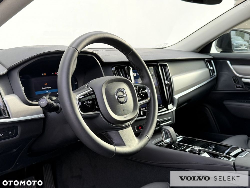 Volvo S90 - 23