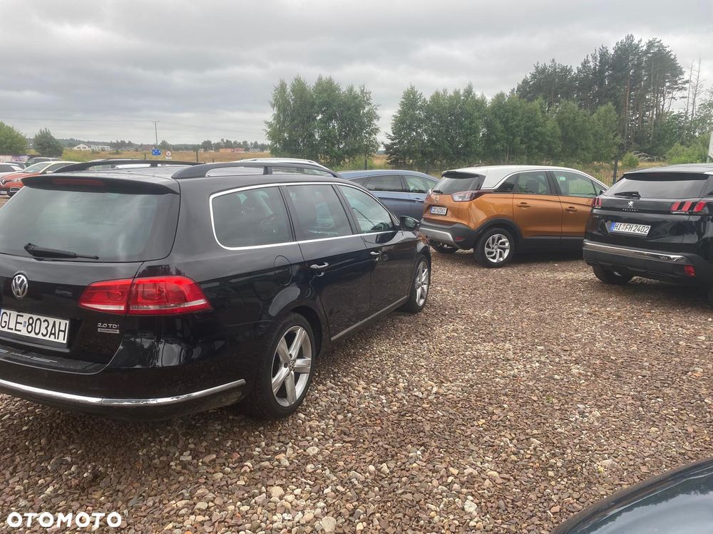 Volkswagen Passat 2.0 TDI DSG BlueMotion Technology Comfortline - 9
