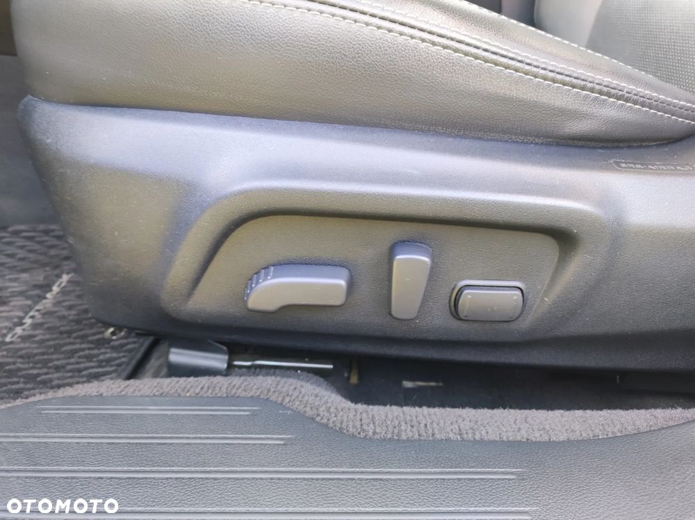 Subaru Outback 2.5i Exclusive - 21