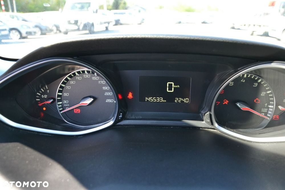 Peugeot 308 - 15