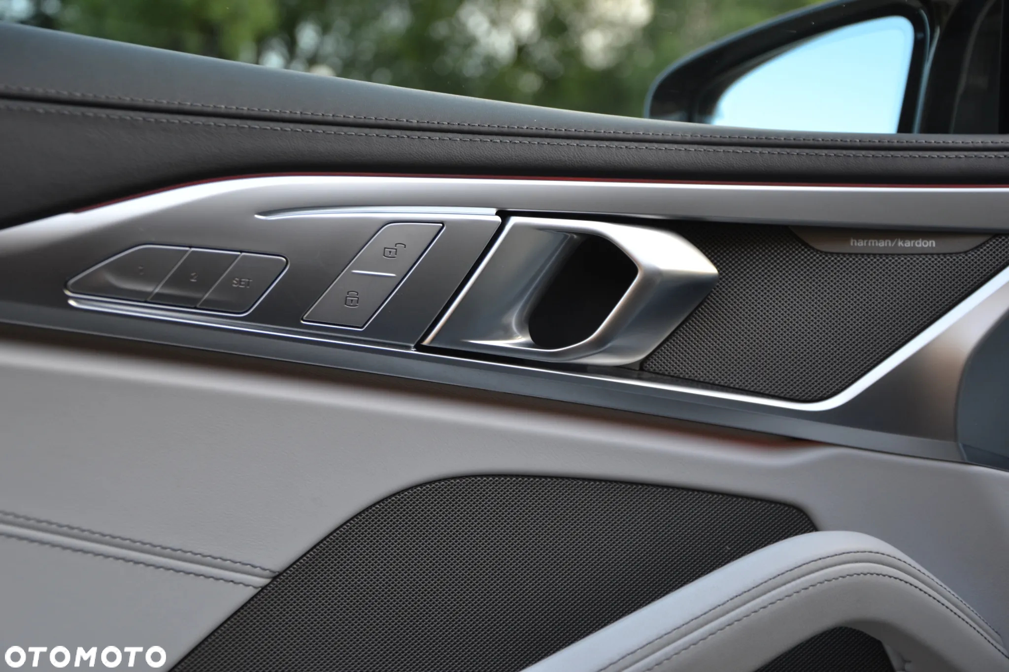 BMW M8 Standard - 13