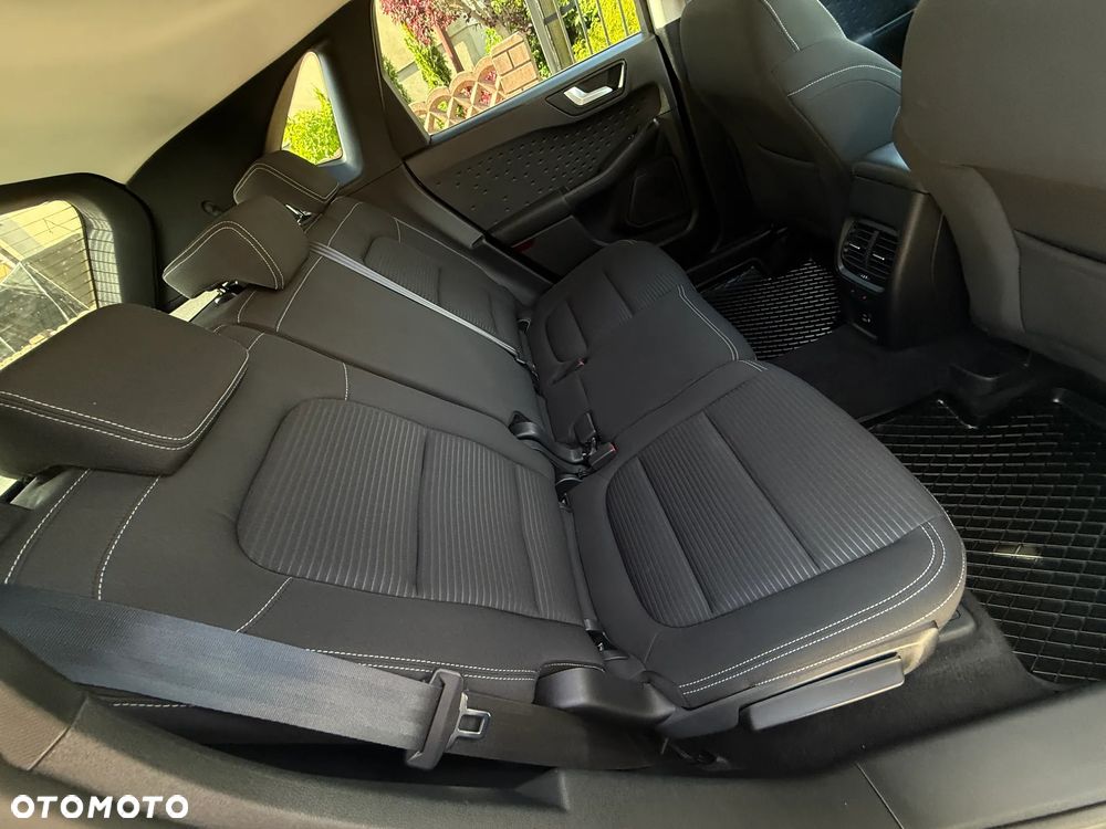 Ford Kuga 1.5 EcoBlue FWD Titanium - 32