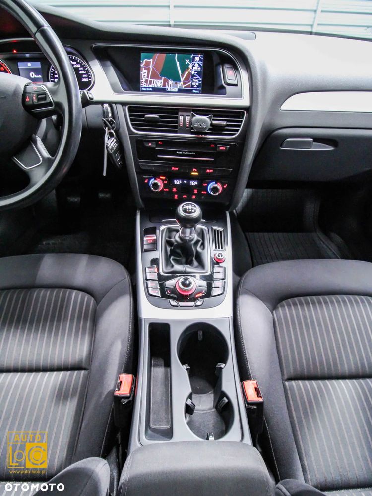 Audi A4 2.0 TDI DPF Ambiente - 17