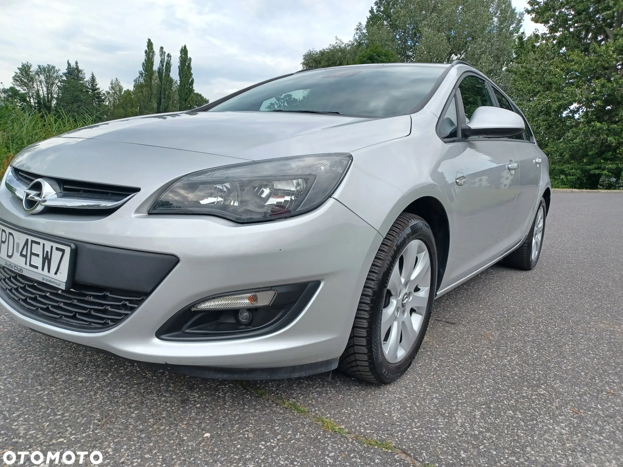 Opel Astra IV 1.6 CDTI Cosmo - 17