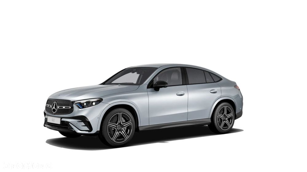 Mercedes-Benz GLC - 32