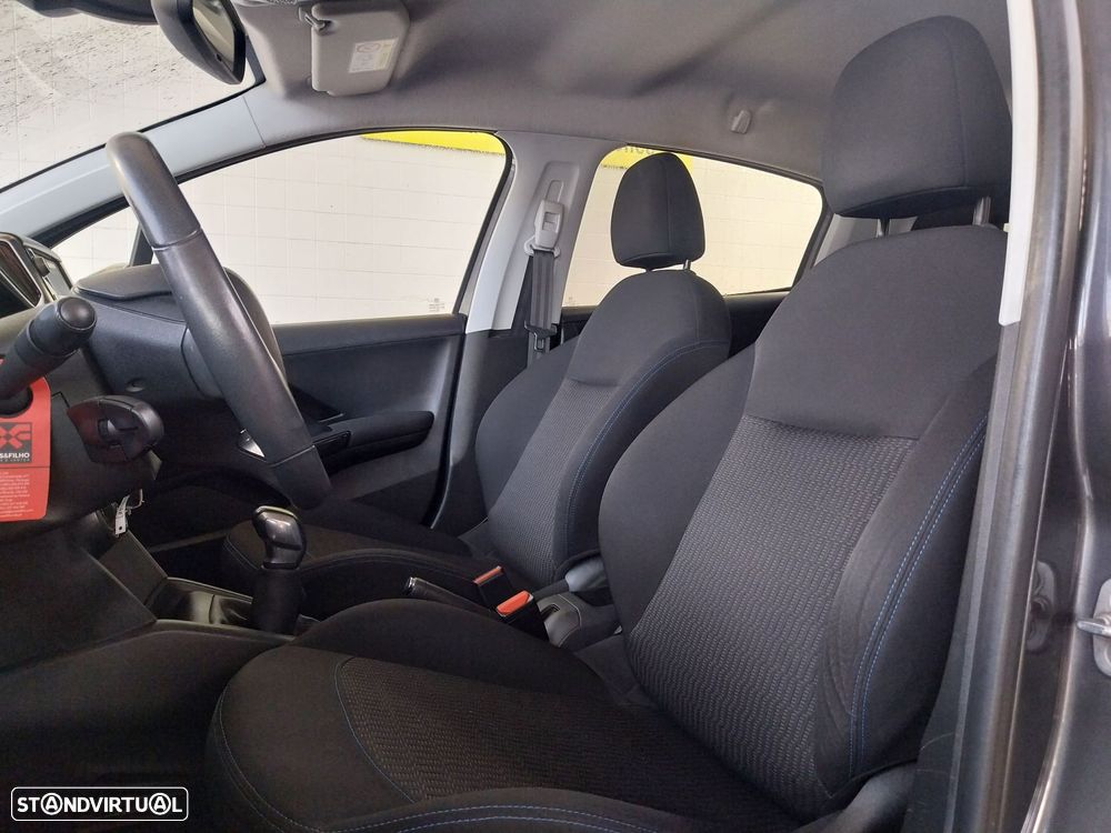 Peugeot 208 1.2 PureTech Style - 5
