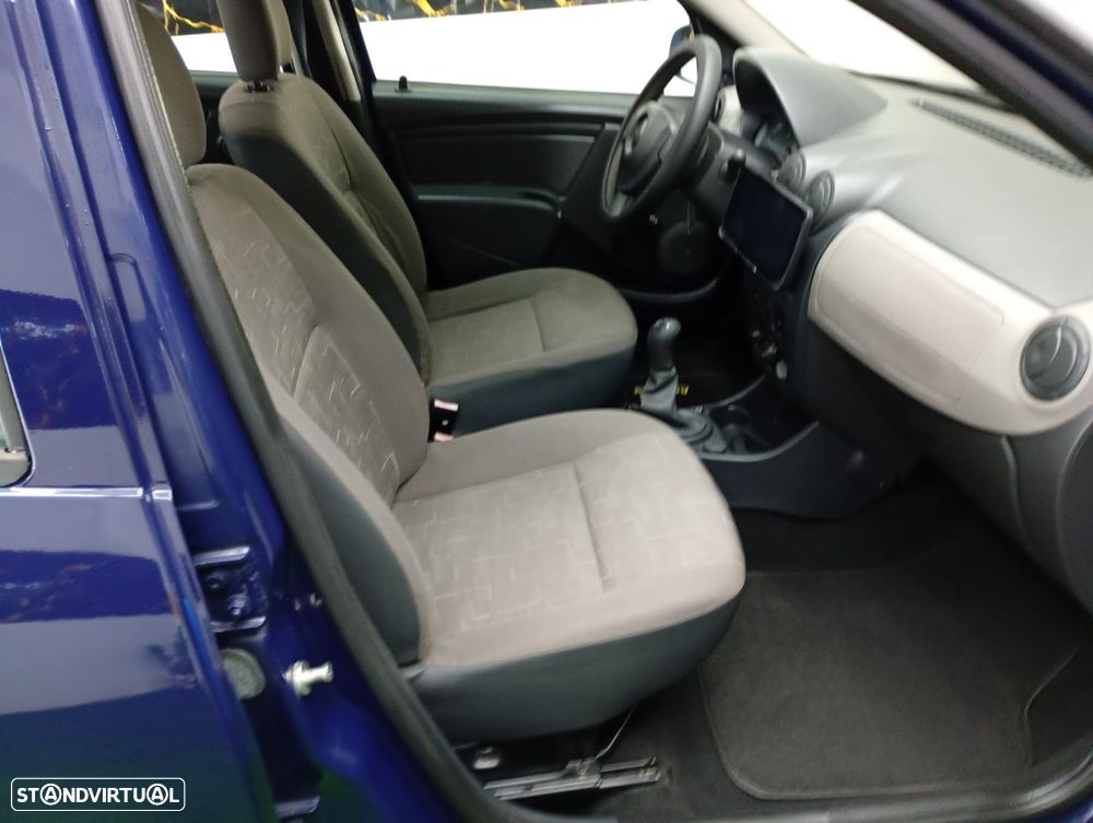 Dacia Sandero 1.2 16V SL 10 Anos Bi-Fuel - 17