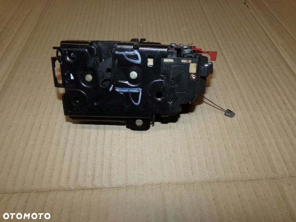 ZAMEK DRZWI PRAWY PRZÓD 9 PIN TOURAN GOLF V OCTAVIA II - 4