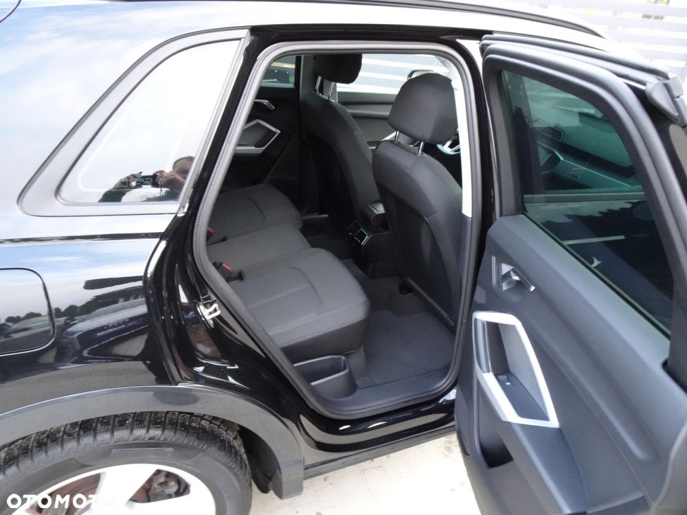 Audi Q3 35 TFSI mHEV Advanced S tronic - 17