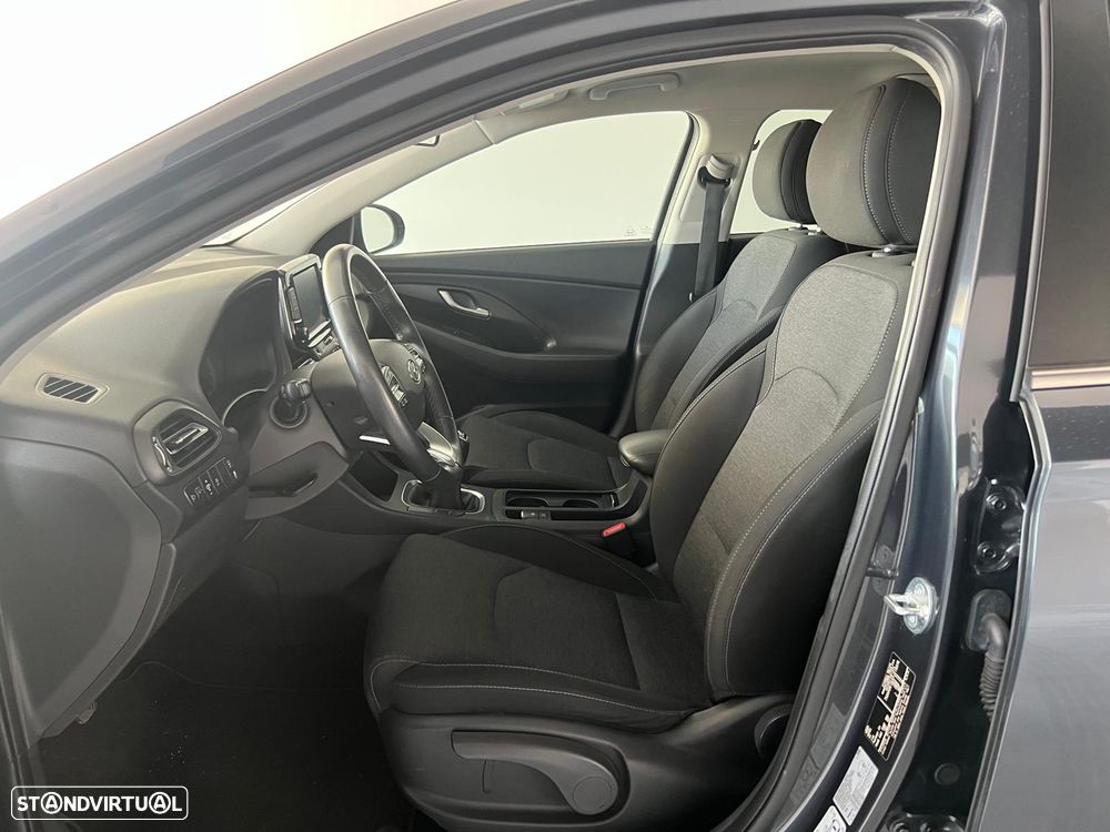 Hyundai i30 1.0 T-GDI Style Plus - 11