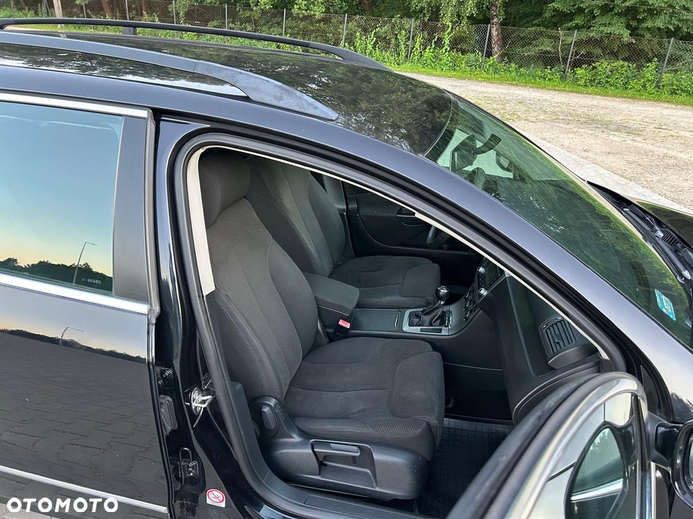 Volkswagen Passat 1.9 TDI Trendline - 6
