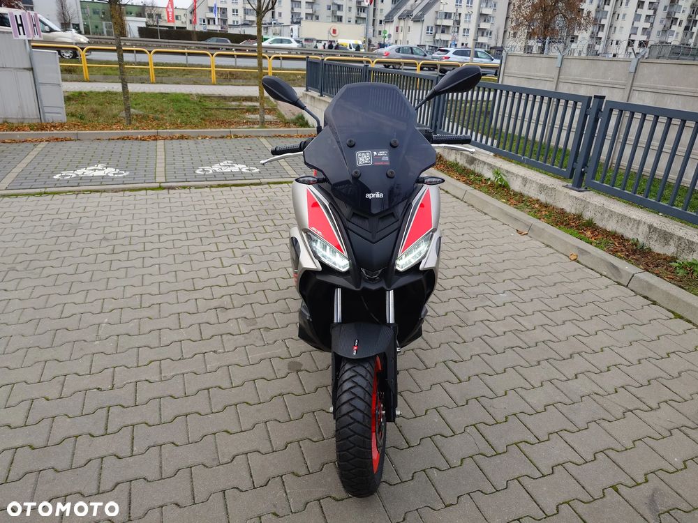 Aprilia SR - 8