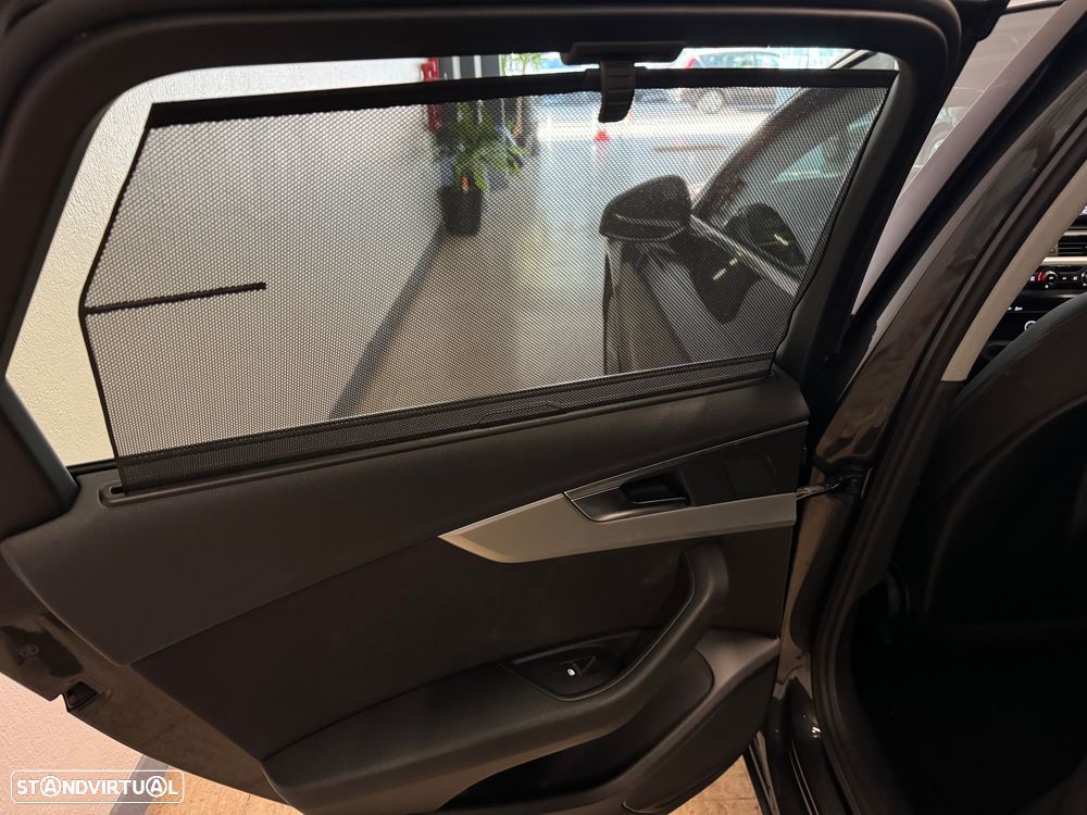 Audi A4 Avant 2.0 TDi Design S tronic - 14