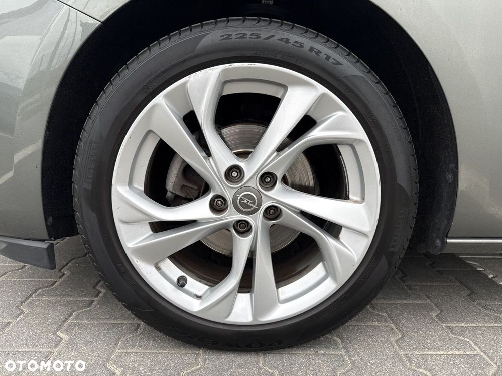 Opel Astra 1.4 T GPF Dynamic - 17