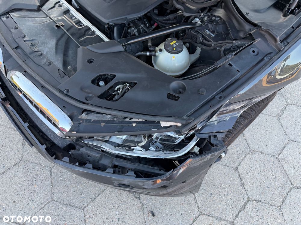 BMW Seria 5 530d xDrive Sport Line - 38