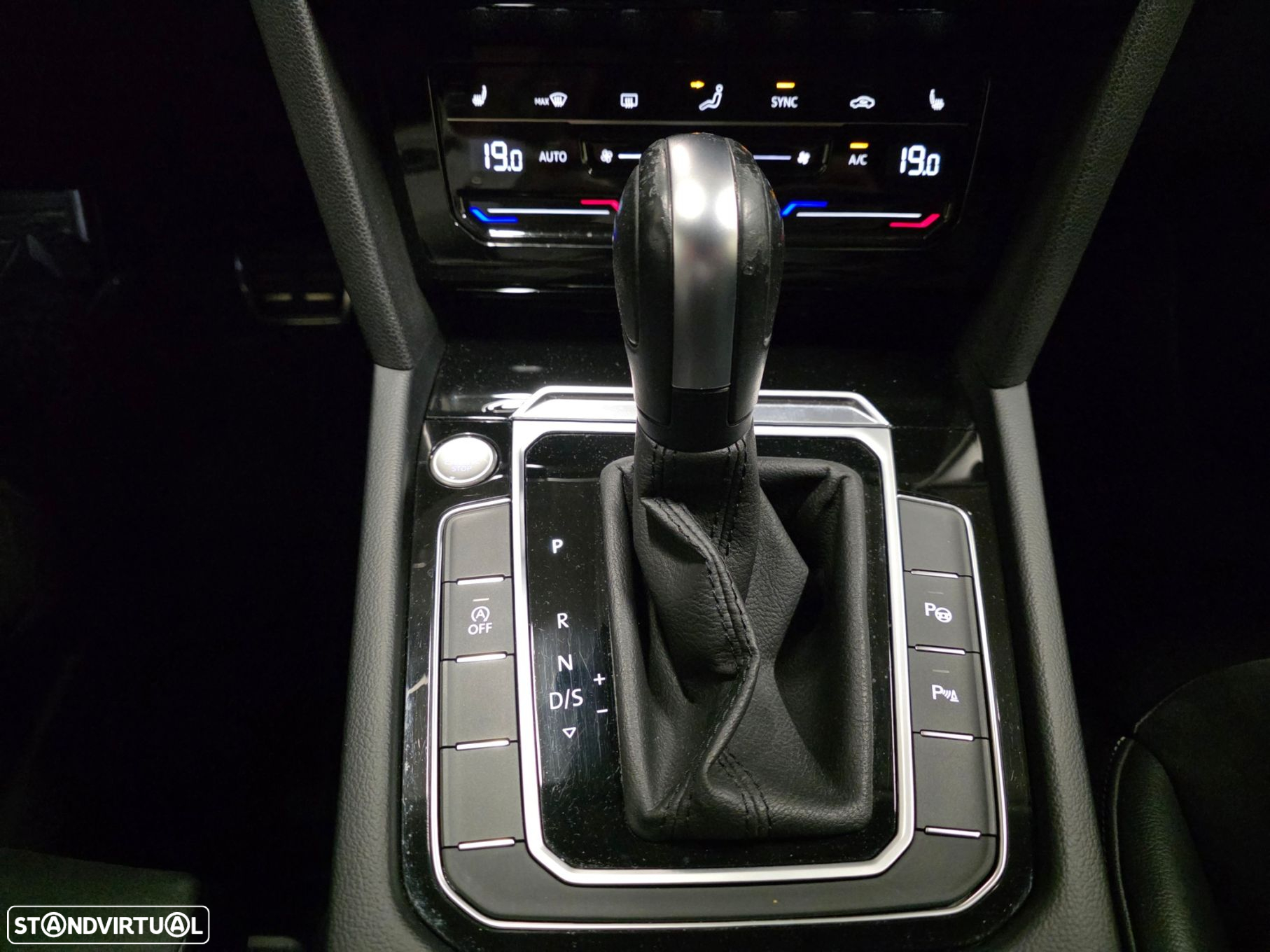 VW Arteon Shooting Brake 2.0 TDI Elegance DSG - 24