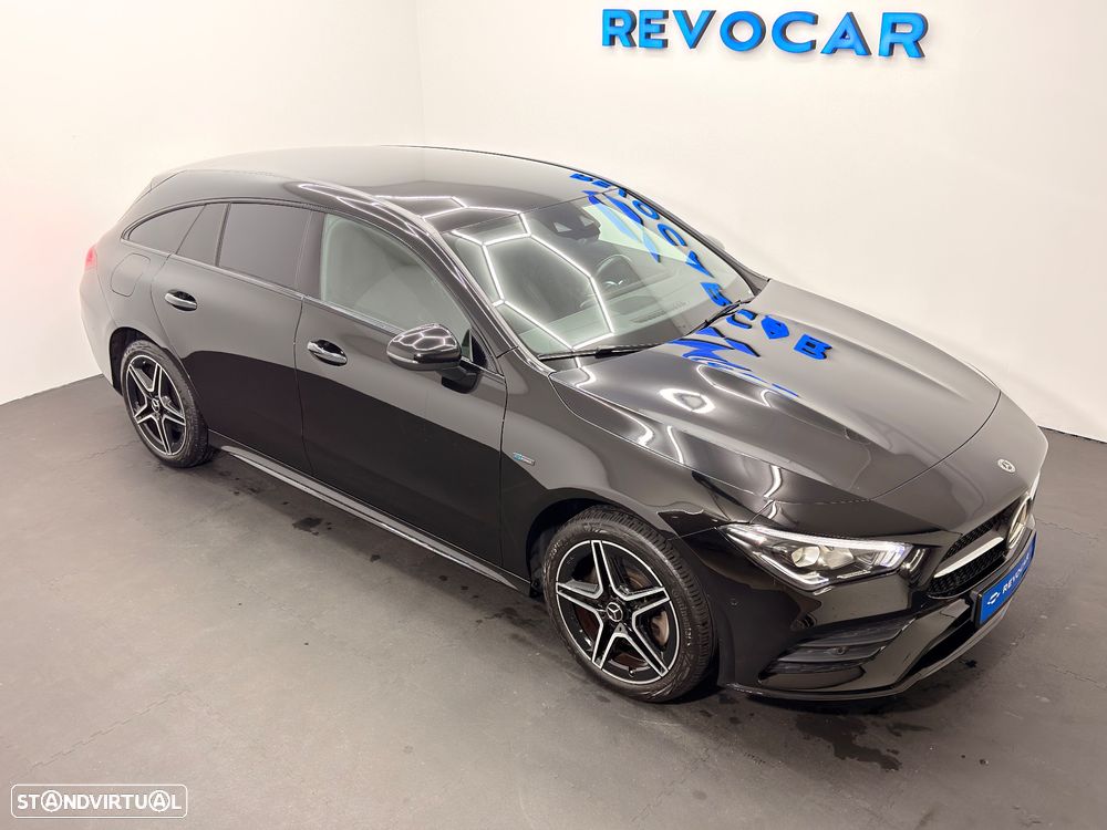 Mercedes-Benz CLA 250 e Shooting Brake AMG Line - 39