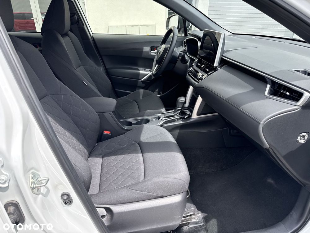 Toyota Corolla Cross - 7