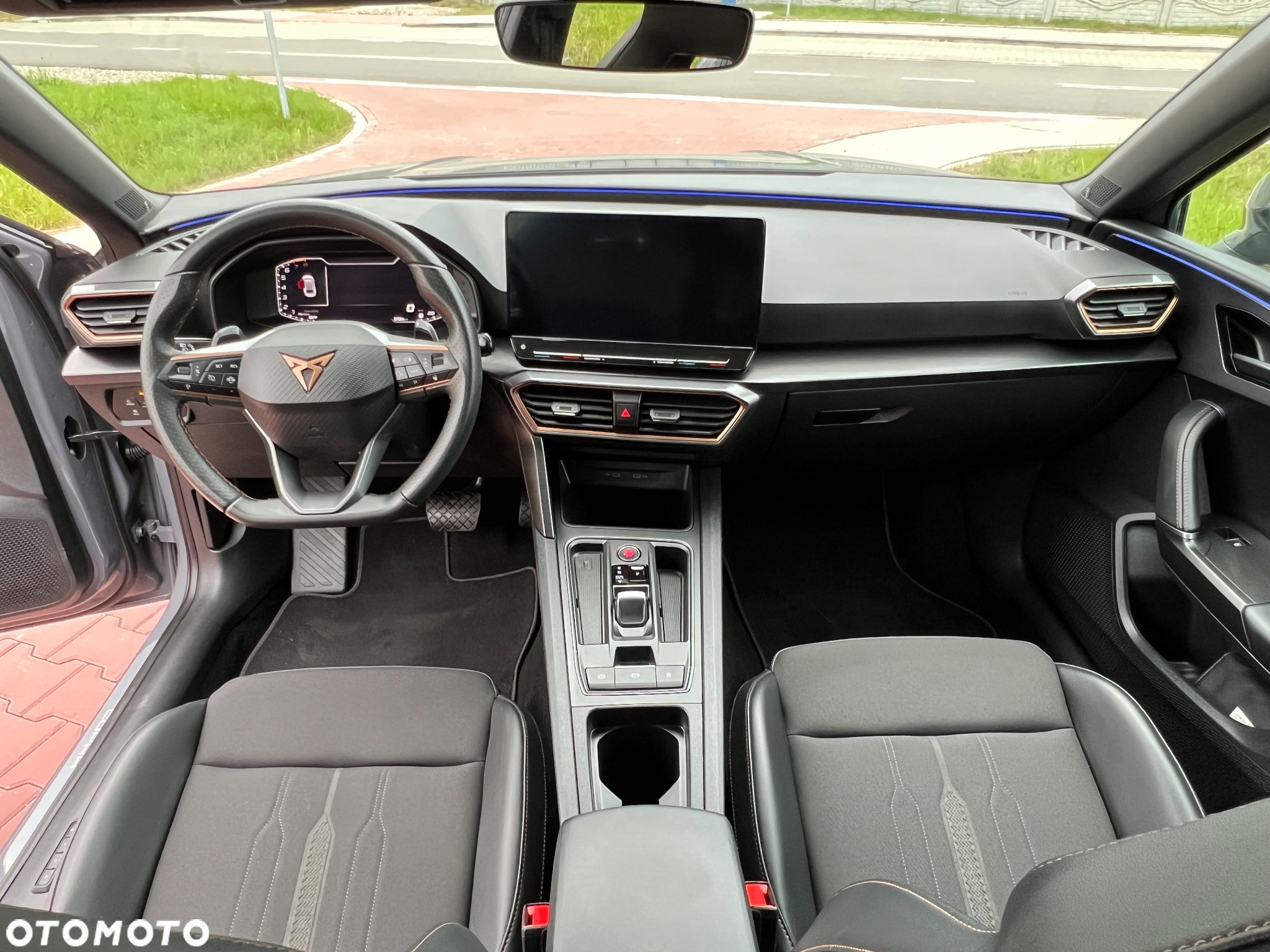 Cupra Leon 1.5 eTSI DSG - 5