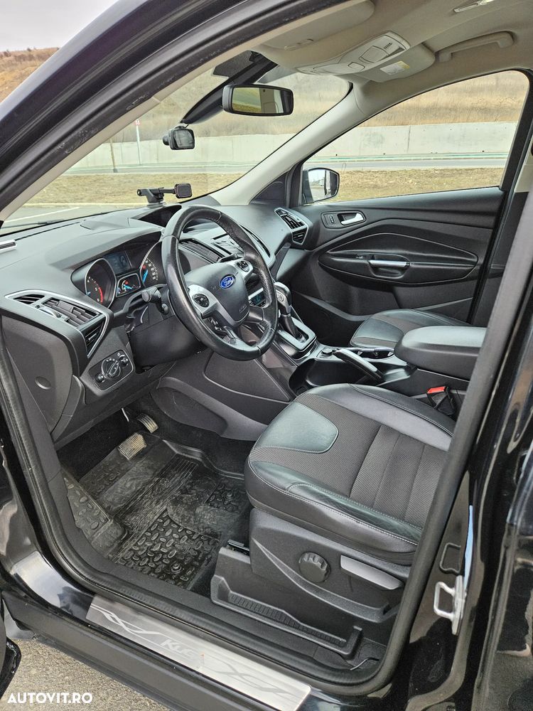 Ford Kuga 2.0 TDCi Powershift 4WD Titanium - 21