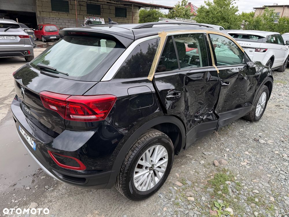 Volkswagen T-Roc - 3