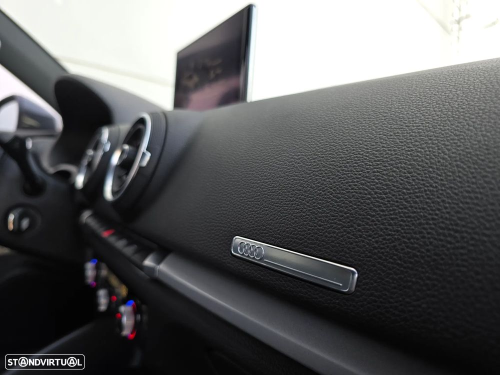 Audi A3 Sportback 30 TFSI S-line - 28