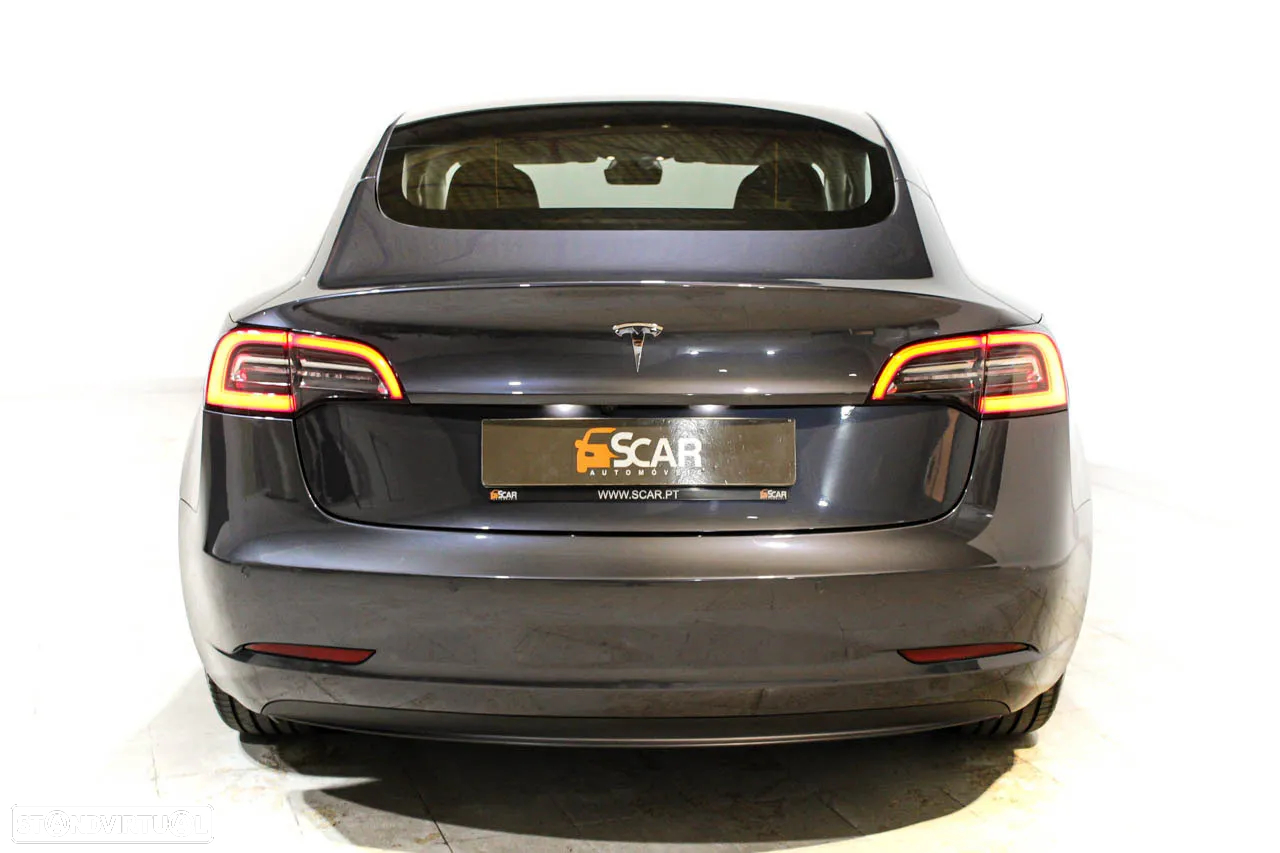 Tesla Model 3 Standard Range Plus RWD - 5