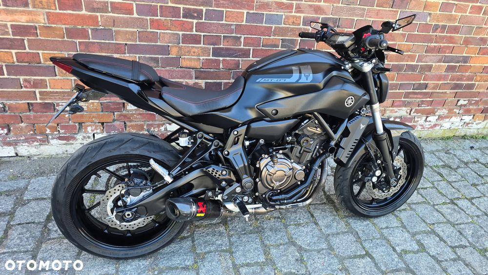 Yamaha MT - 40