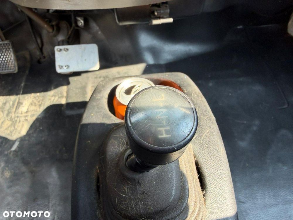 DFSK DFSK Piagoo Foodtruck food truck kontener 2013 - 18