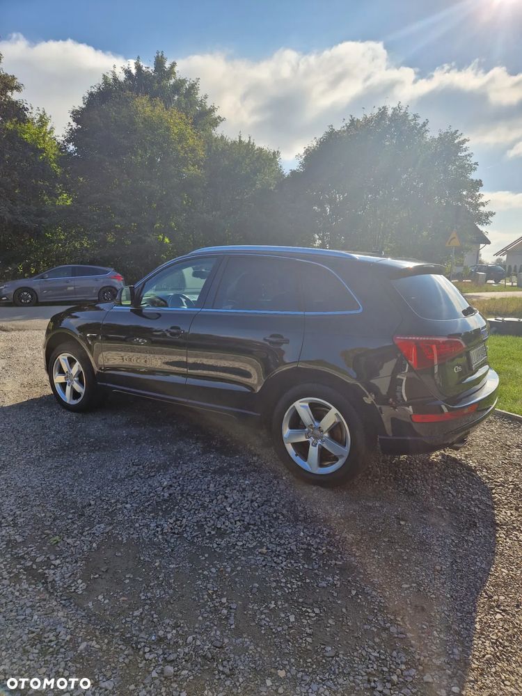 Audi Q5 3.2 FSI Quattro S tronic - 19