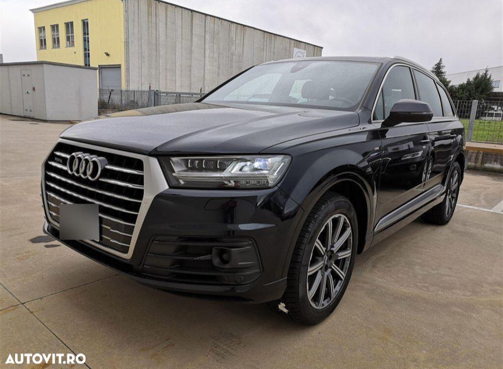 Audi Q7 - 1