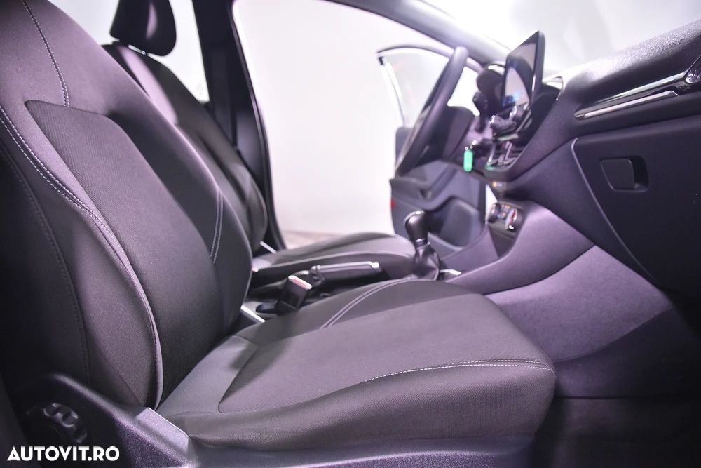 Ford Fiesta - 11