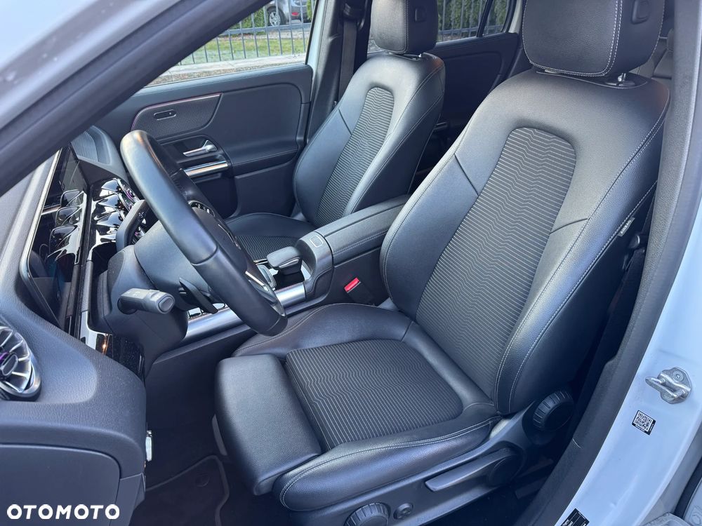 Mercedes-Benz EQA 250+ Electric Art - 11