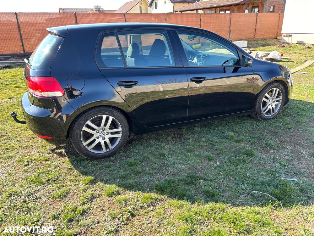 Volkswagen Golf - 3