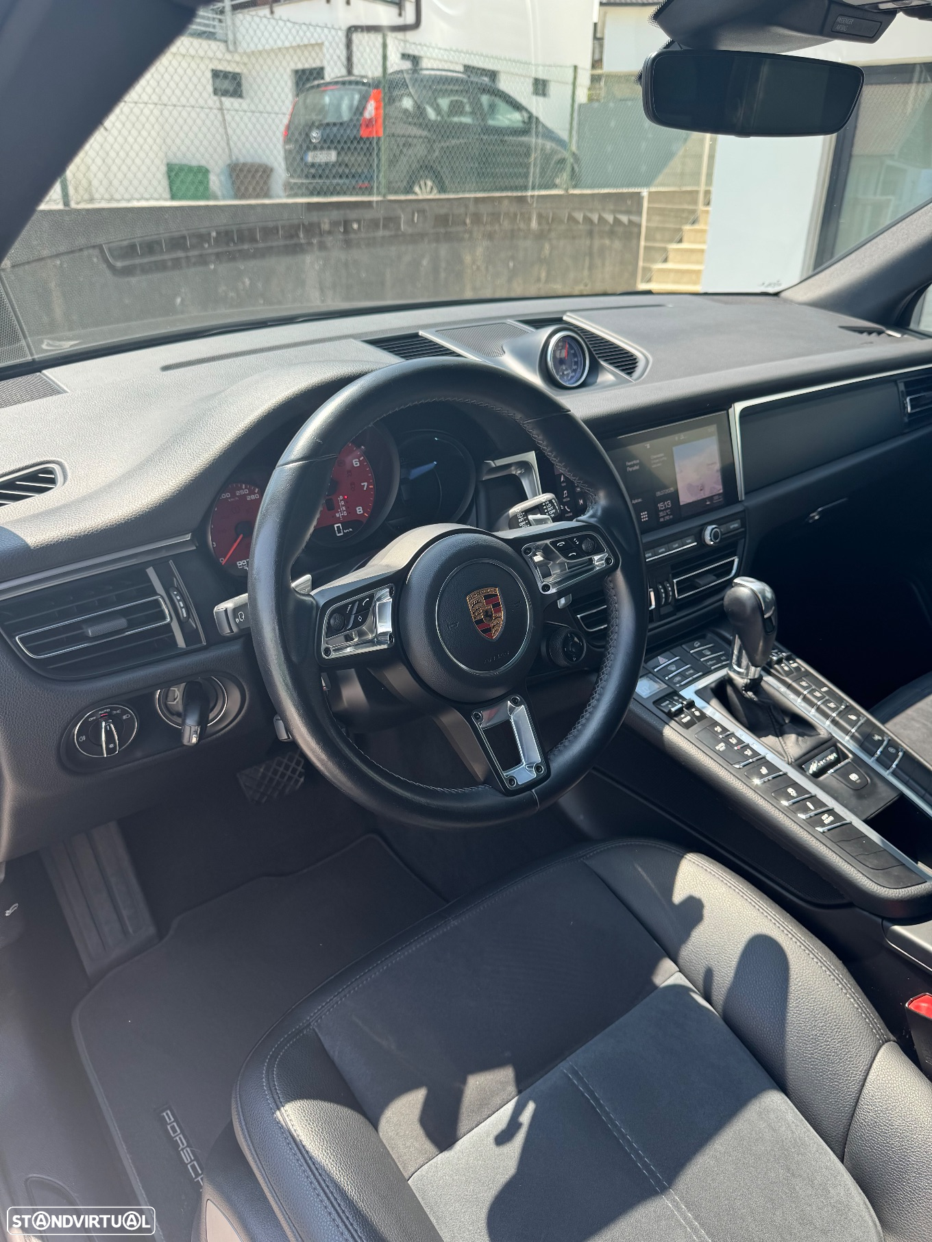 Porsche Macan - 12