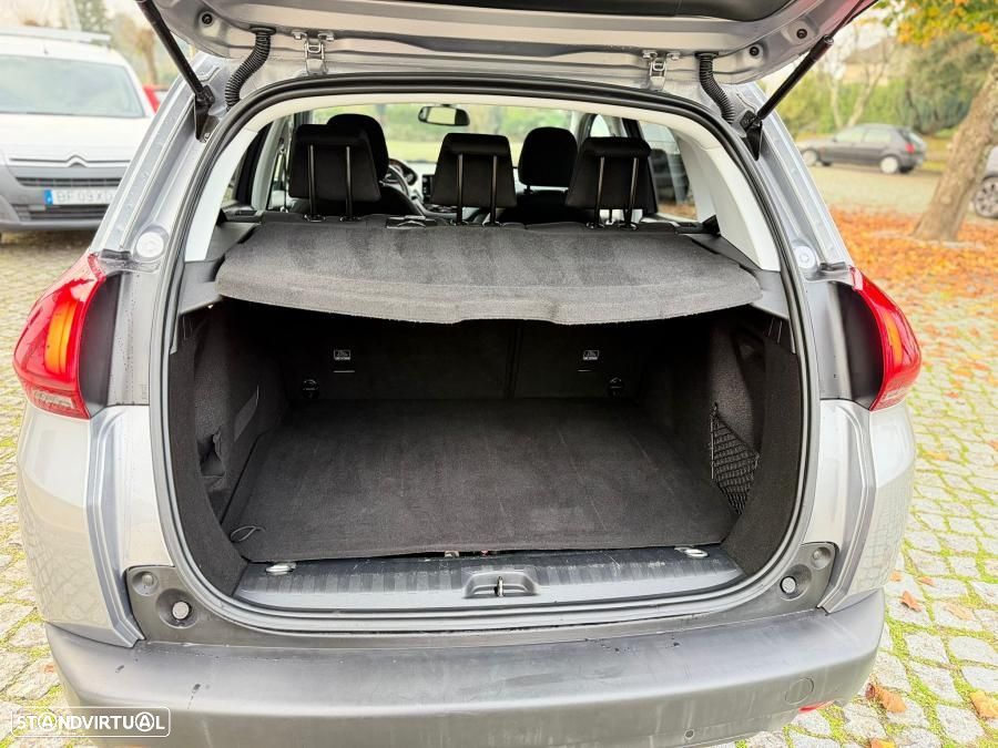 Peugeot 2008 1.2 PureTech Style - 11