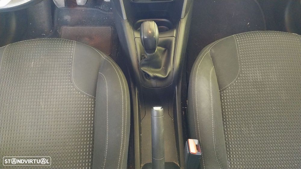Peugeot 208 1.2 PureTech Active - 17